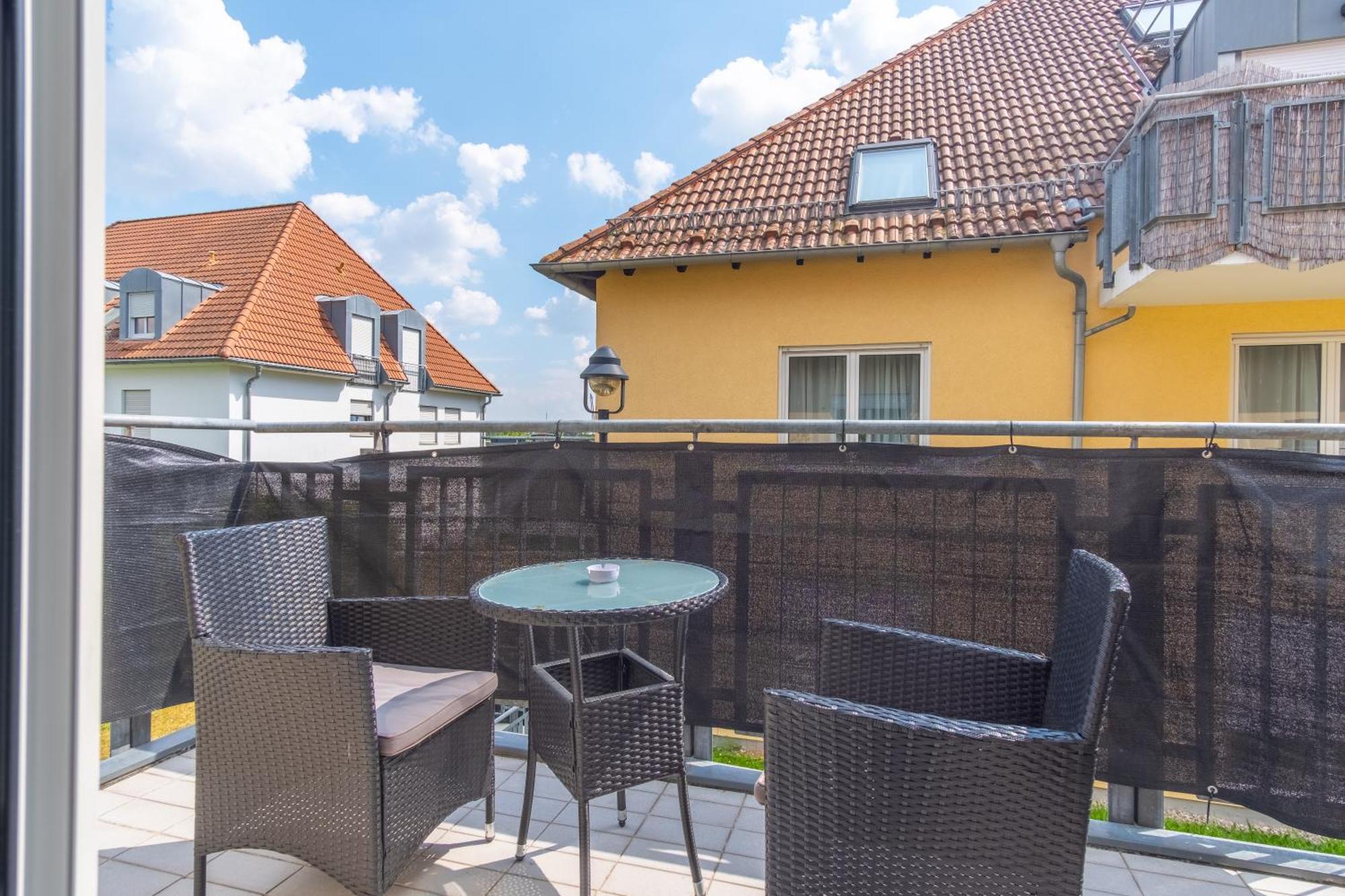 Arbeitsplatz, Balkon, Tiefgarage Naehe Neue Messe Lejlighed Leipzig Eksteriør billede